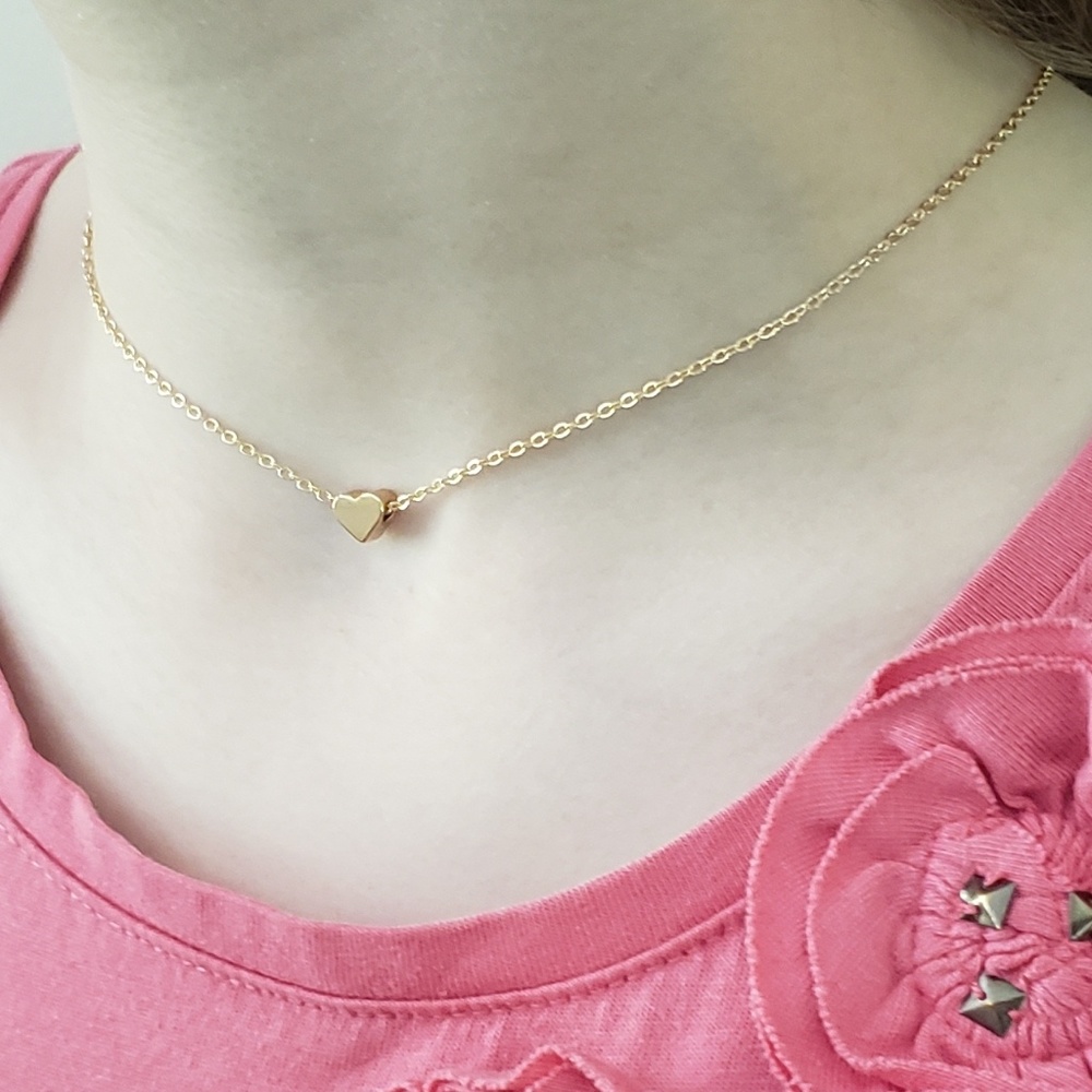 Cute Small Heart Necklace Choker - Picture 4 of 4